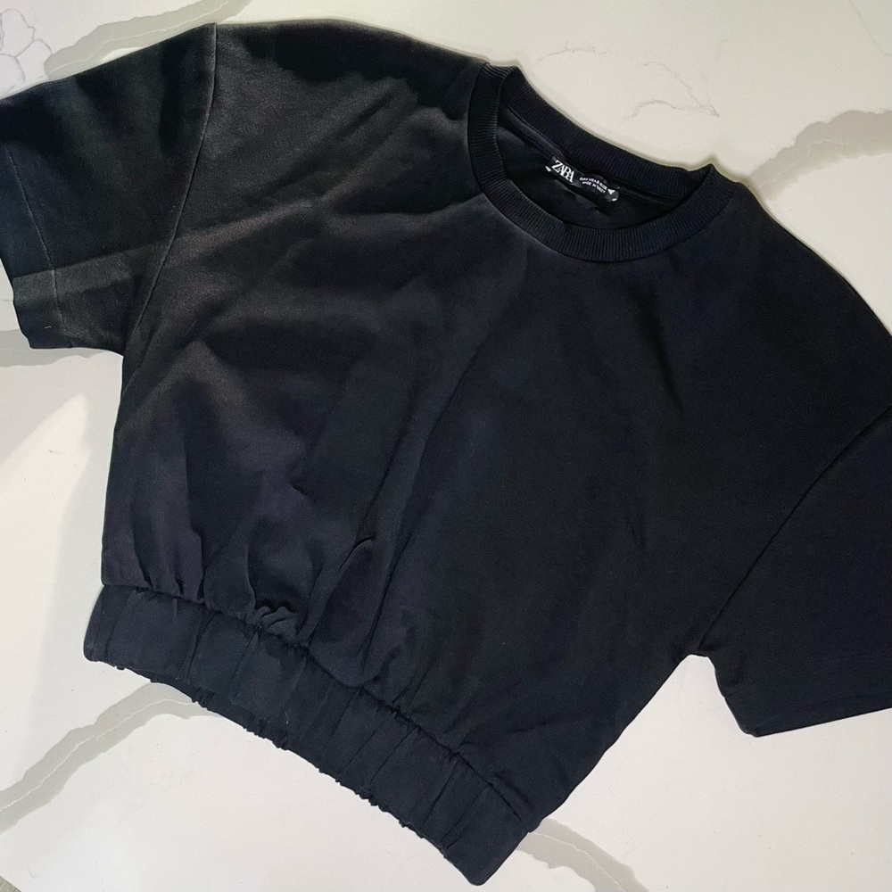 ZARA Crop Top with Ruched Waist 🖤
